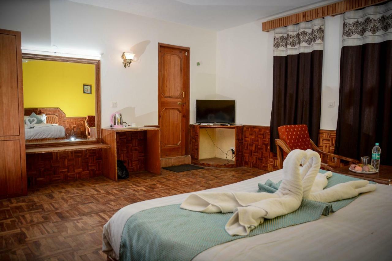 Hotel Rajhans Manali Εξωτερικό φωτογραφία