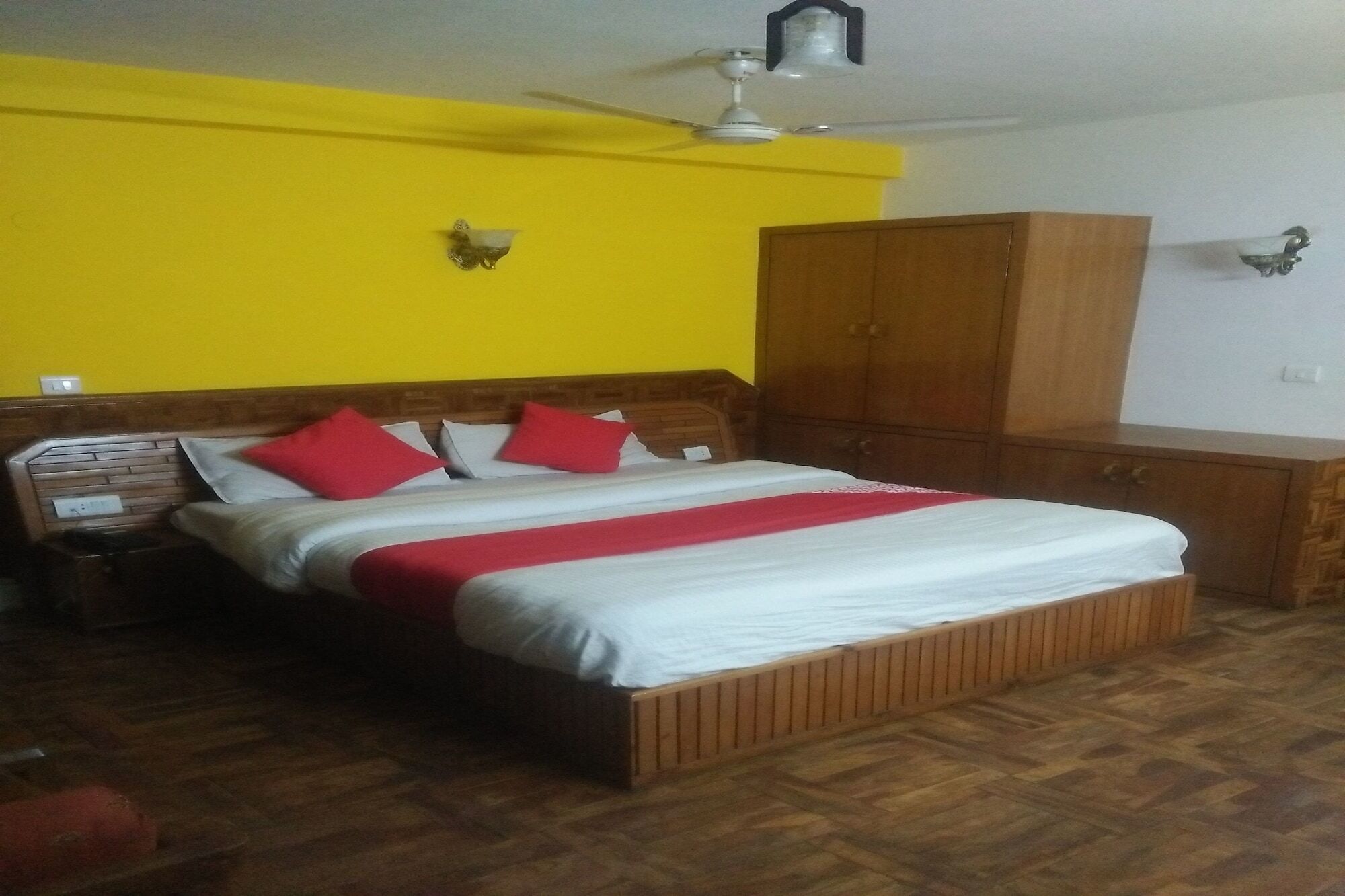 Hotel Rajhans Manali Εξωτερικό φωτογραφία